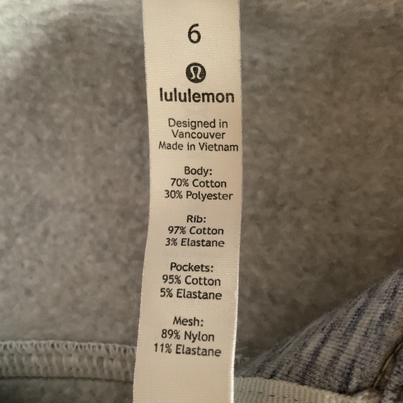 Lululemon Scuba Hoodie. Front zipper, gray. Sz:6 - Picture 10 of 16